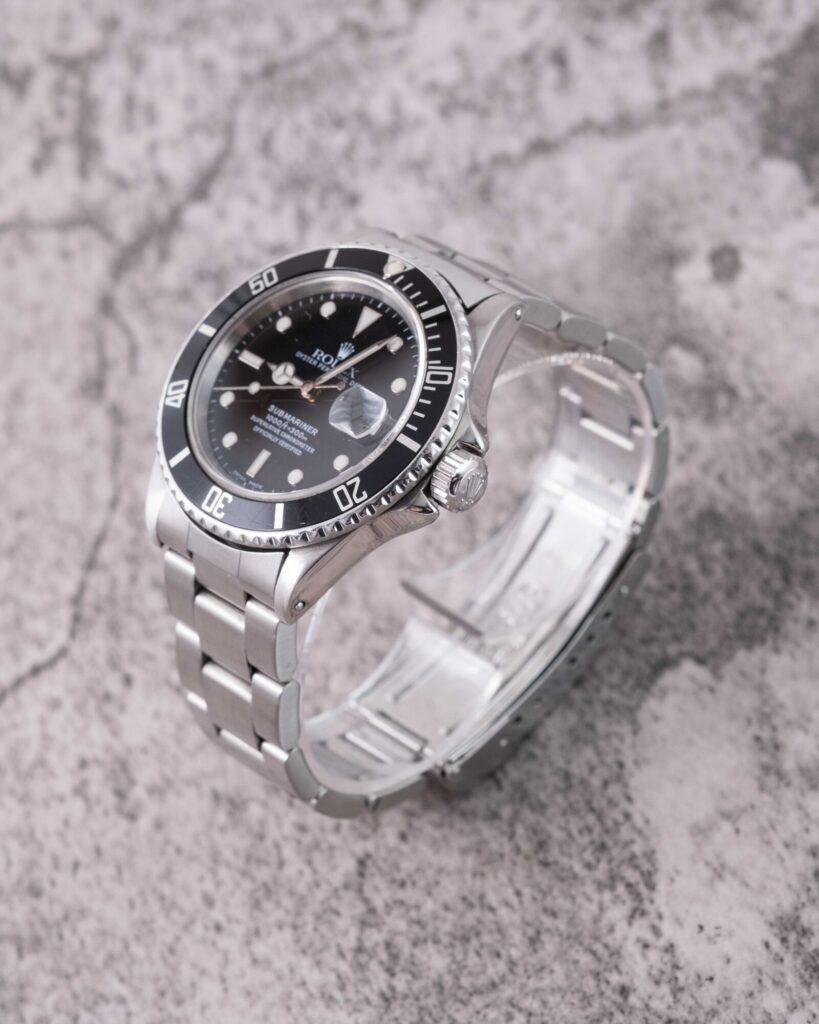 Rolex Submariner 16800, view 3