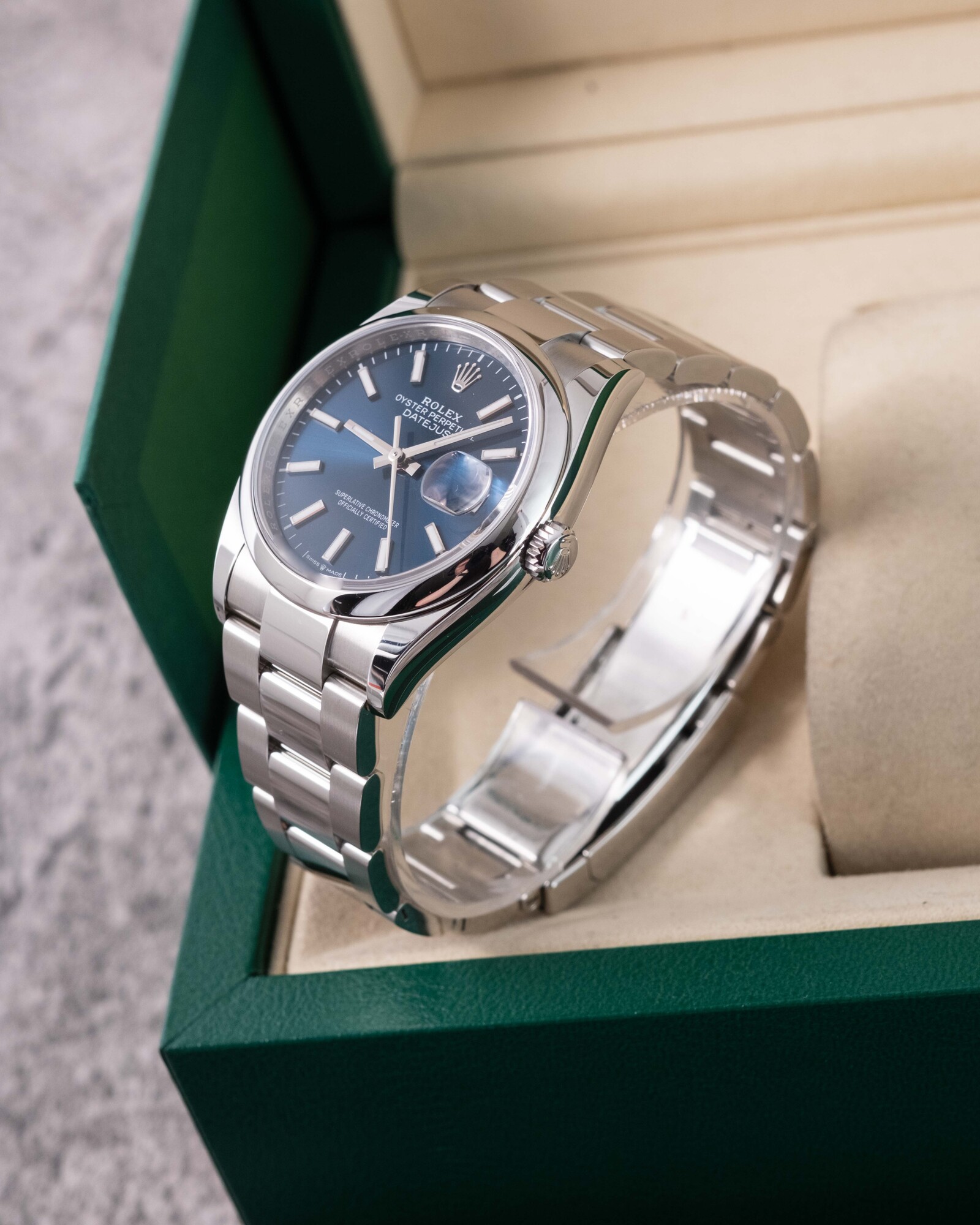 Rolex Datejust 126200, view 3